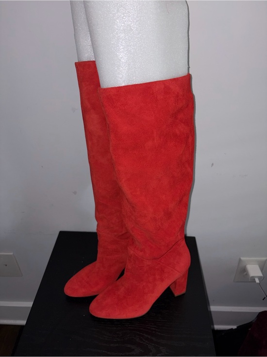 Shoes - Red Suede Knee-High Block Heel Women's Boots